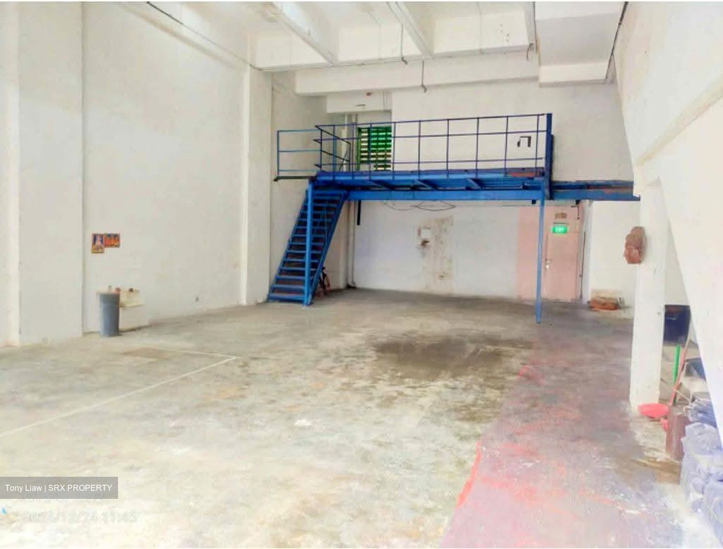 Civic Terrace Warehouse (D14), Warehouse #618881621